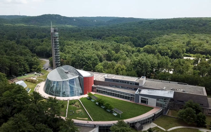 Mashantucket Pequot Museum and Research Center
